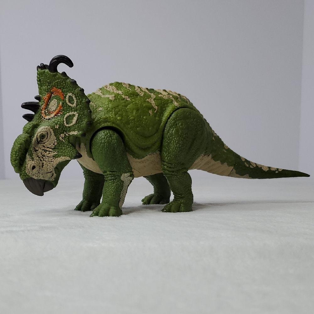 Jurassic World Dino Rivals Fallen Kingdom Roarivores Sinoceratops Dinosaur